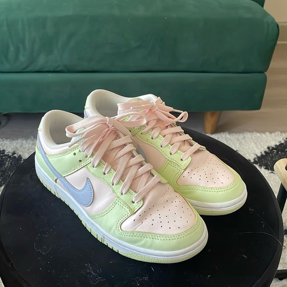 nike shoes pastel colors